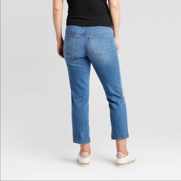 🆓[ingrid & isabel]maternity high-rise straight jean - Picture 3 of 6